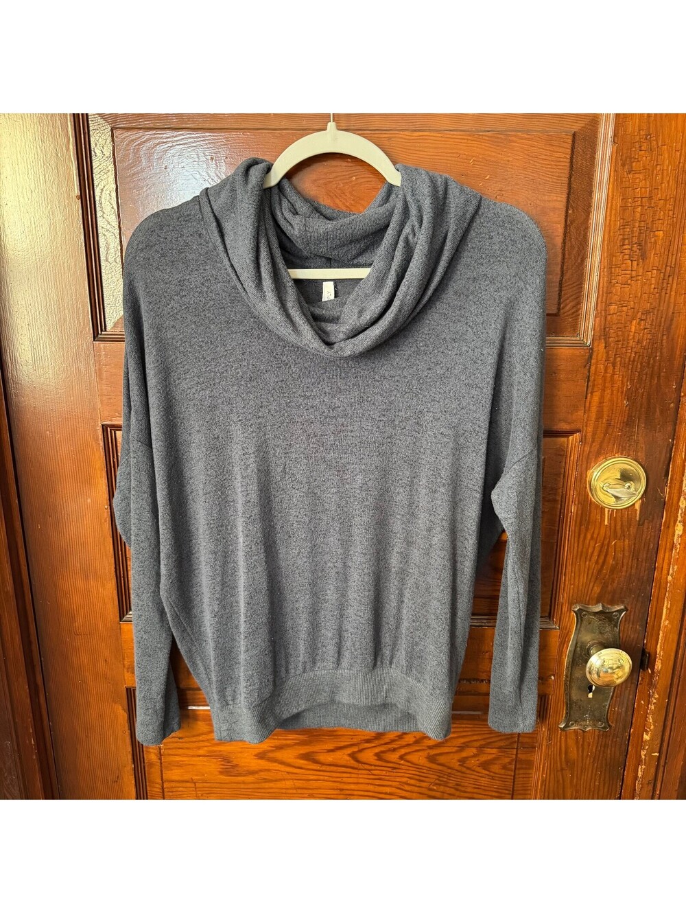 Model Off Duty Whimsigoth Cowl Draped Neck Long Sleeve Sweater Gray Size Xsmall